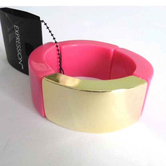 New EXPRESSION Wide Hot Pink Bracelet - Picture 3 of 5